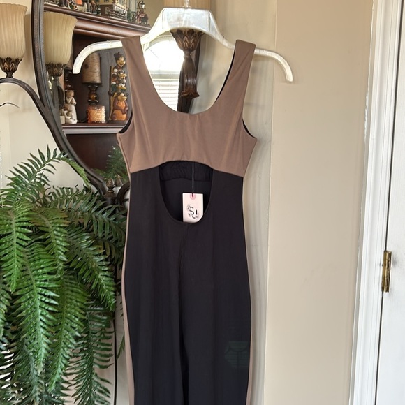 Brand New Sincerely Jules Active Black Tan Colorblock Pull-On Stretch Jumpsuit - Picture 8 of 14